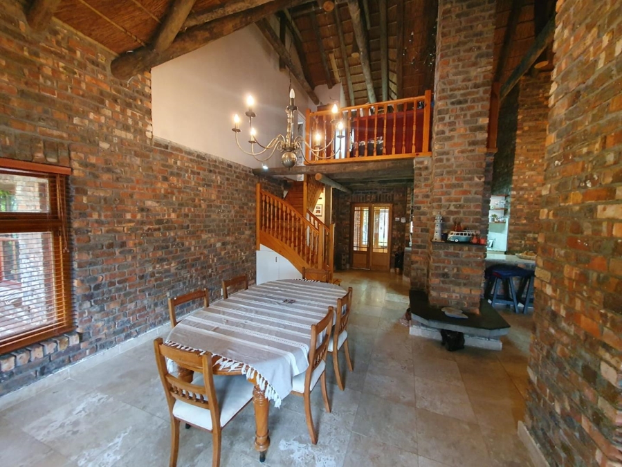 5 Bedroom Property for Sale in Sunset Beach Western Cape
